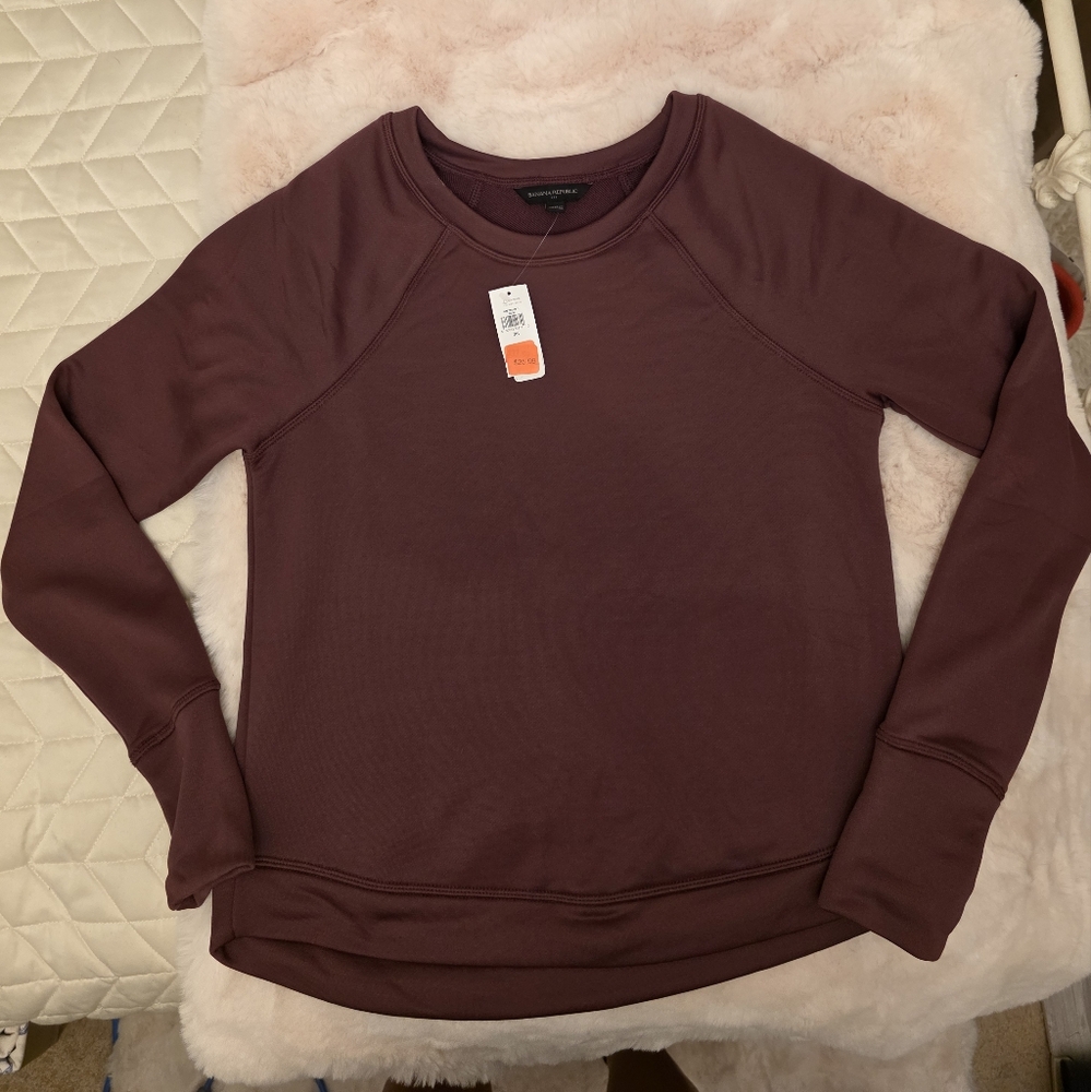 Banana Republic Women's Burgundy Sweatshirt